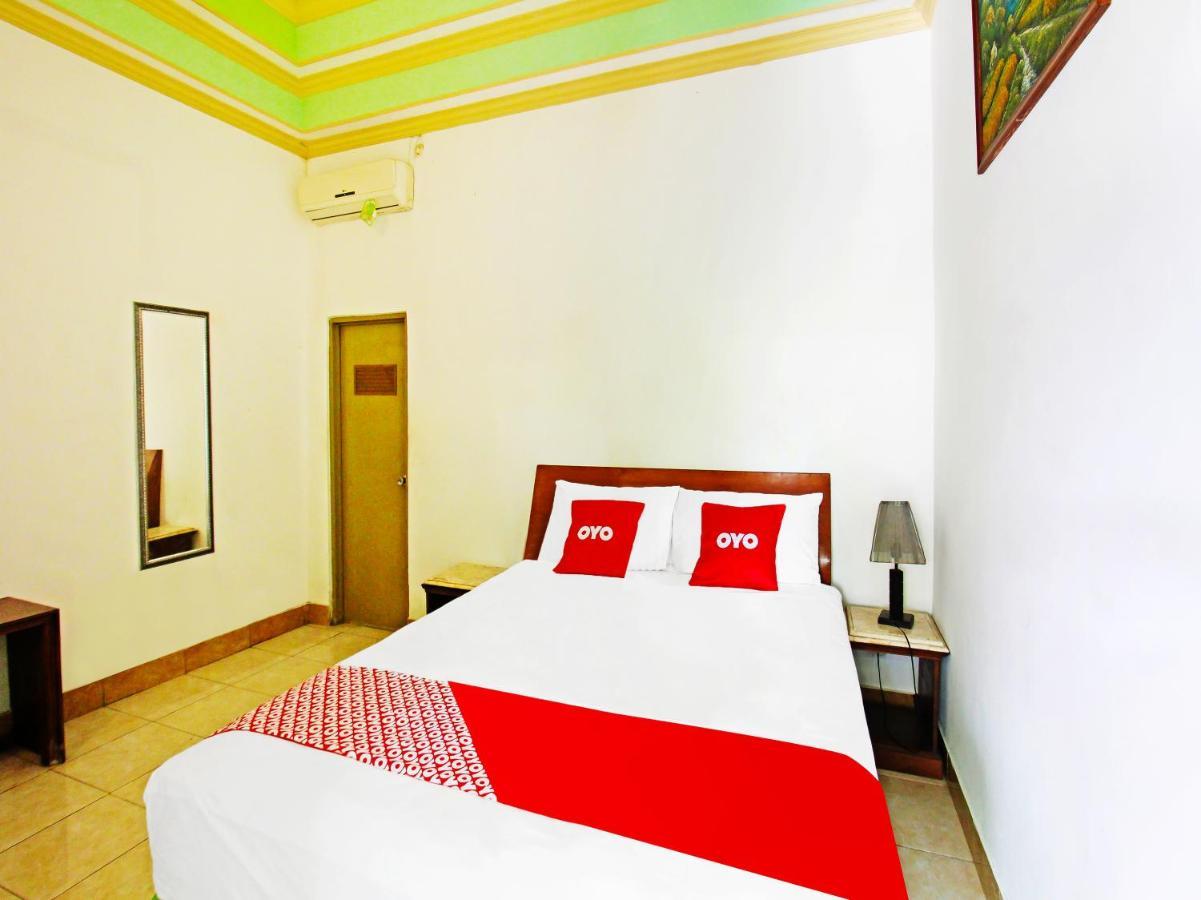 Oyo 91564 Ayodya Guest House 마타람 외부 사진